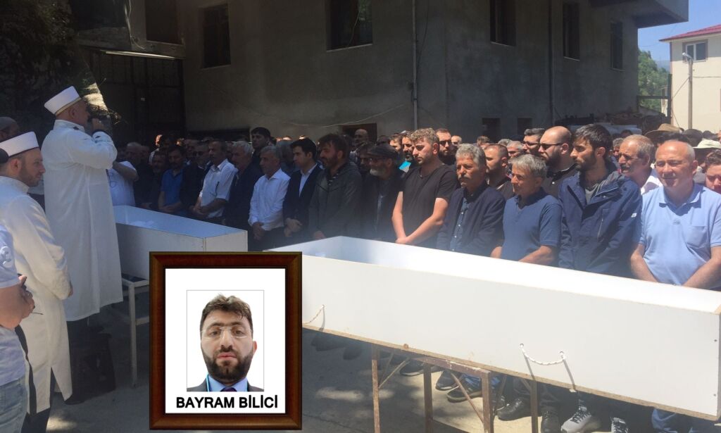 Karaçam’da Baba ve iki oğlu sonsuza uğurlandı