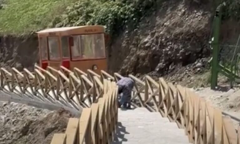 Köprübaşılı Usta bu kez Tahtaray İmal etti