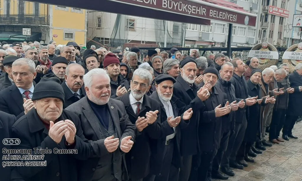 Akdoğan Mahallesinden Fevzi Orhan sonsuza uğurlandı 2