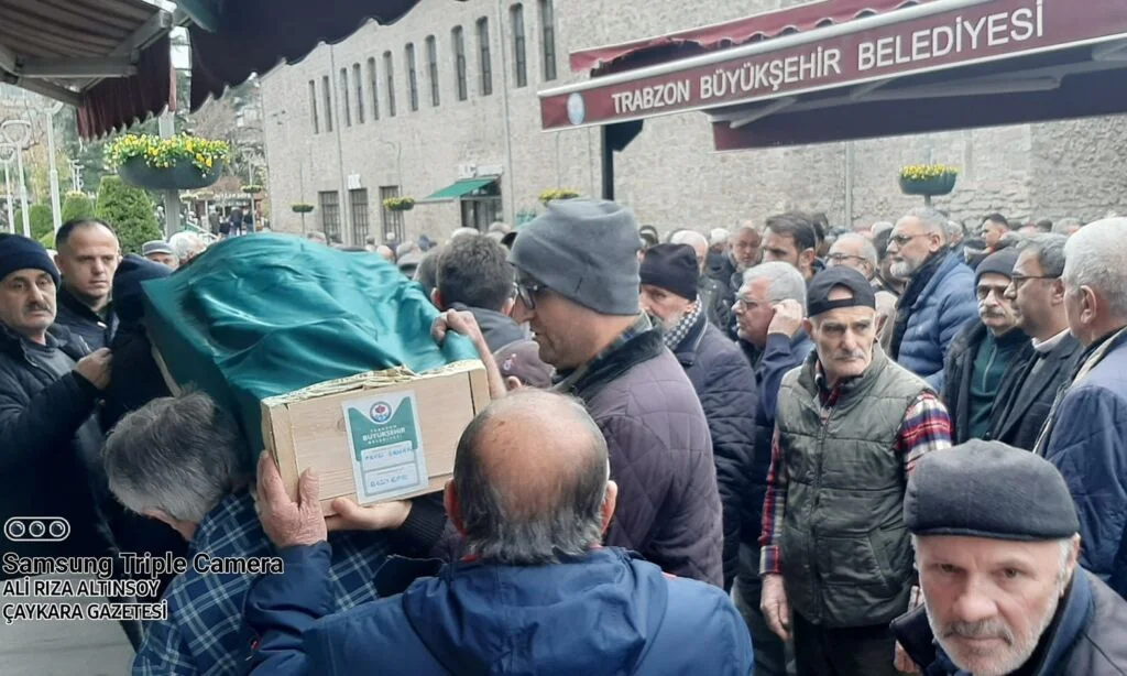 Akdoğan Mahallesinden Fevzi Orhan sonsuza uğurlandı 8