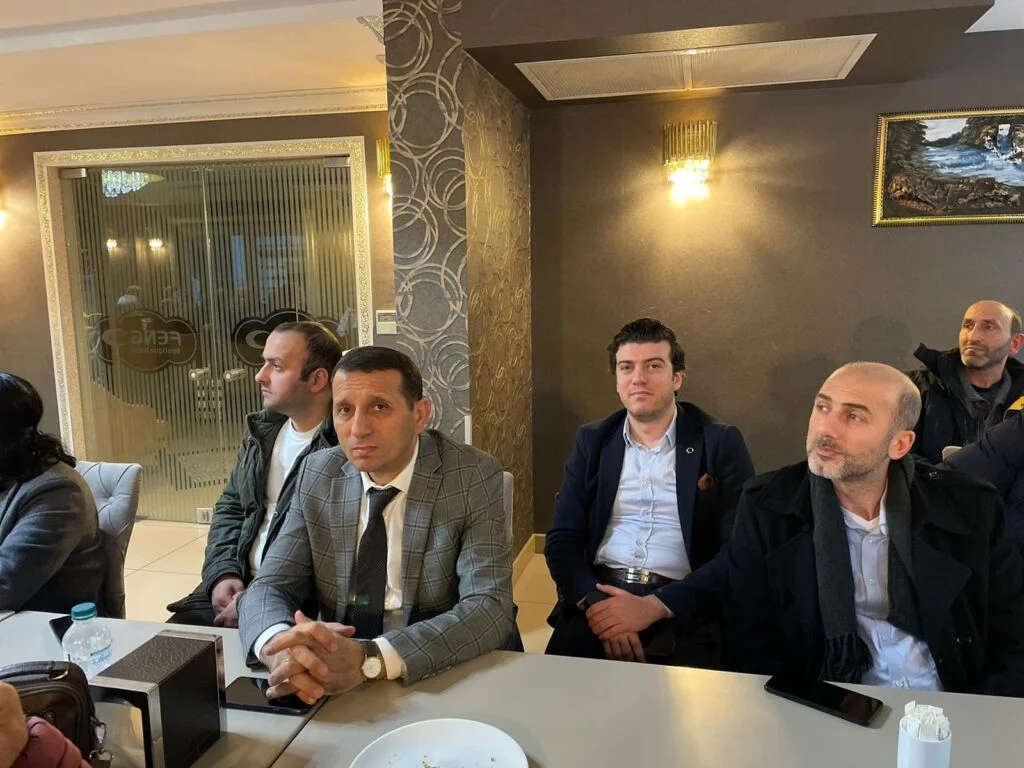 Karaçam, Uzuntarla ve Köknar’a Hizmet için Bir Araya Geldiler 3