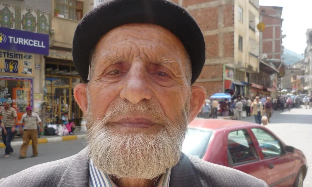 Şahinkaya Mahallesinden Mustafa Başar vefat etti