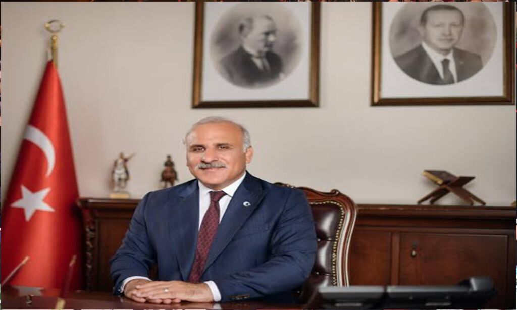 Trabzon Büyükşehir Belediye Başkanı Zorluoğlu’ndan açıklama “kimseye küskün değilim”