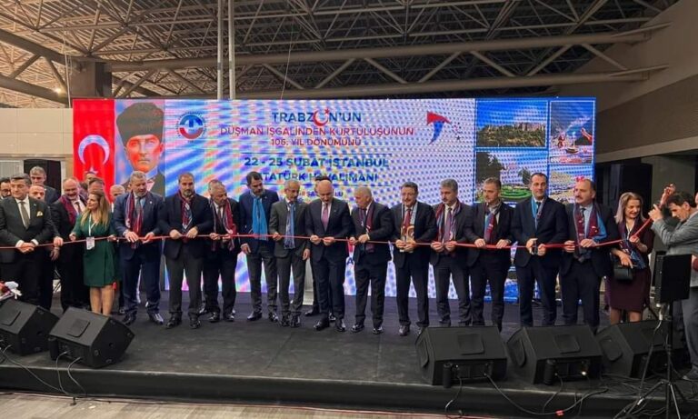 Trabzon Dernekler Federasyonu’nun İstanbul’da düzenlediği etkinlik yoğun ilgi gördü