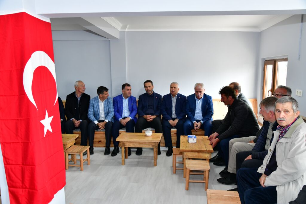 Bakan Alparslan Bayraktar baba ocağında 2