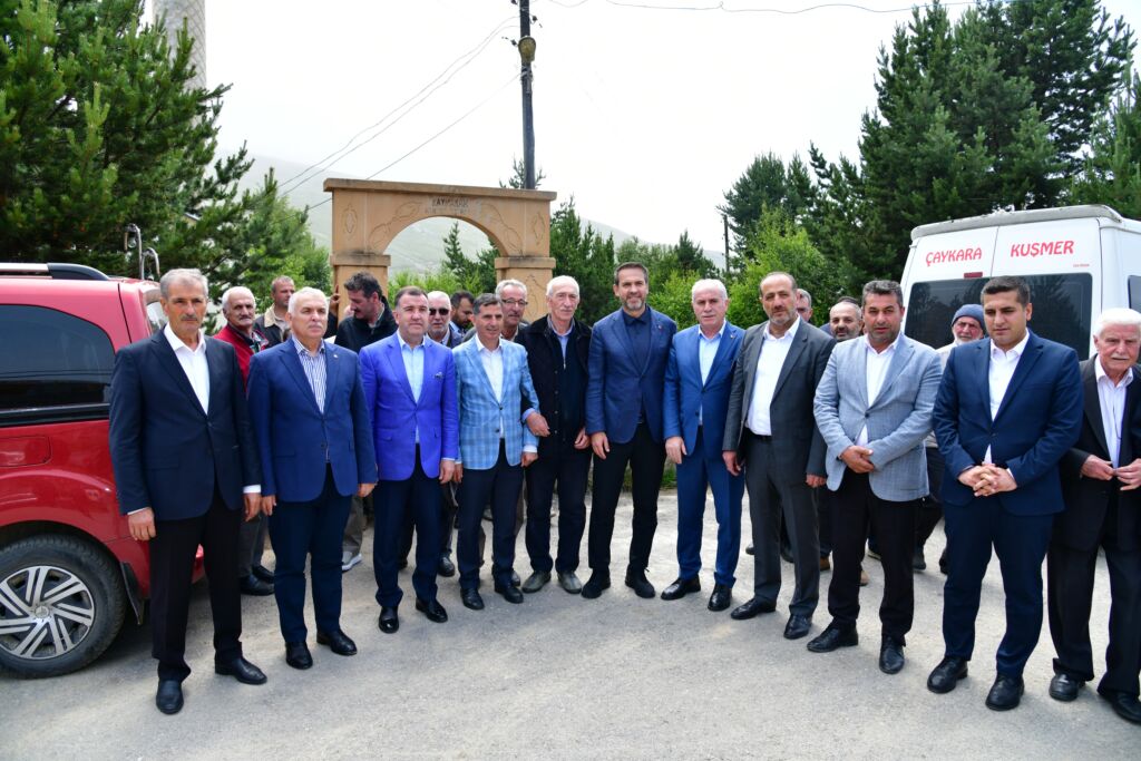 Bakan Alparslan Bayraktar baba ocağında 3