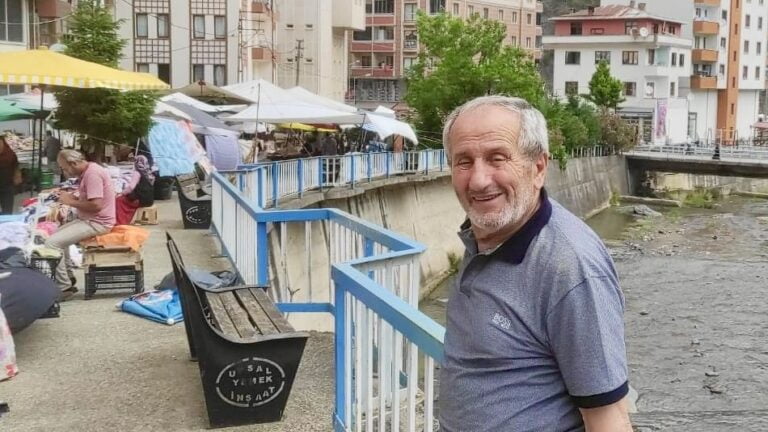 Emekli öğretmen Süleyman Onat vefat etti