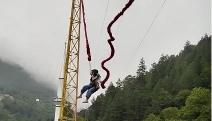 Uzungöl’de bir tesiste halat koptu