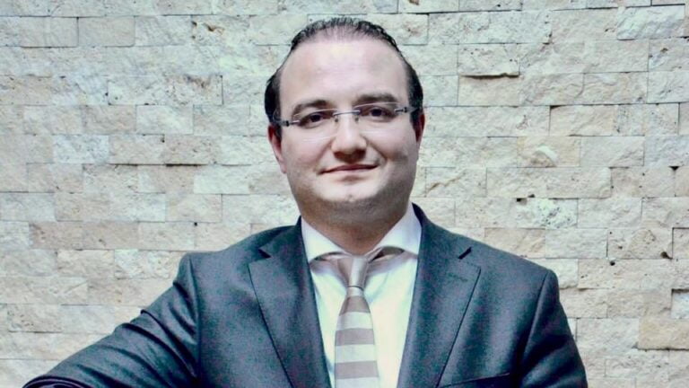 Ahmet Hacımüftüoğlu A.Ü. Rektörü oldu