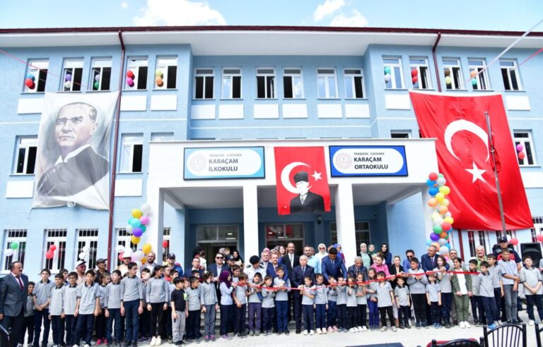Karaçam’da yapımı tamamlanan okul hizmete açıldı