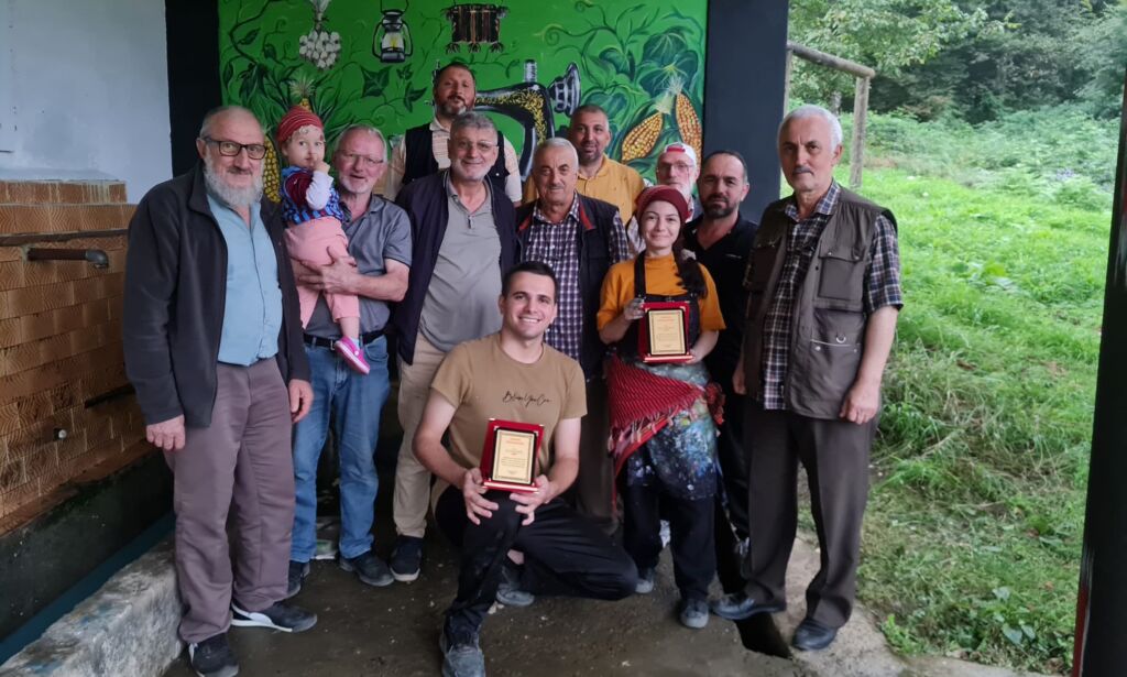 Kayran Mahallesinde Çeşme Onarma ve Boyama Etkinliği