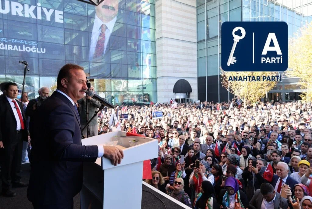Ağıralioğlu A Parti ile sahneye çıktı