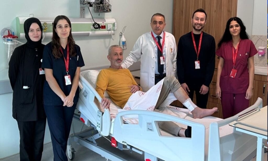 Yürüme güçlüğü çeken Kişi Of’ta sağlığına kavuştu