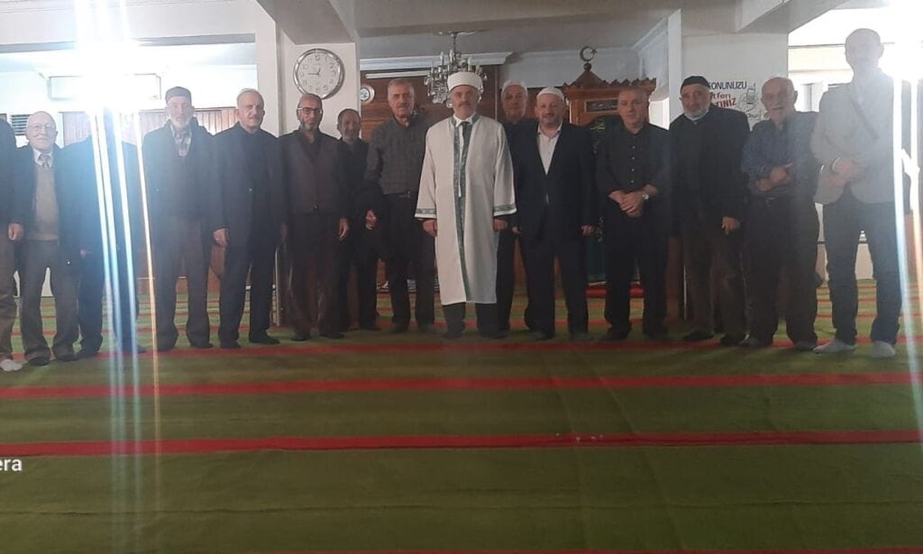 Çay- Der Derneğinden Hayırseverlere vefa