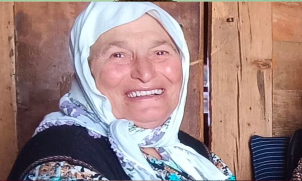 Alçakköprü Mahallesinden Emine Bektaş vefat etti
