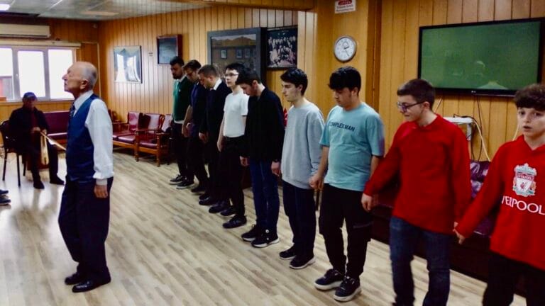 Çay-Der’de Horon kursu başlıyor!