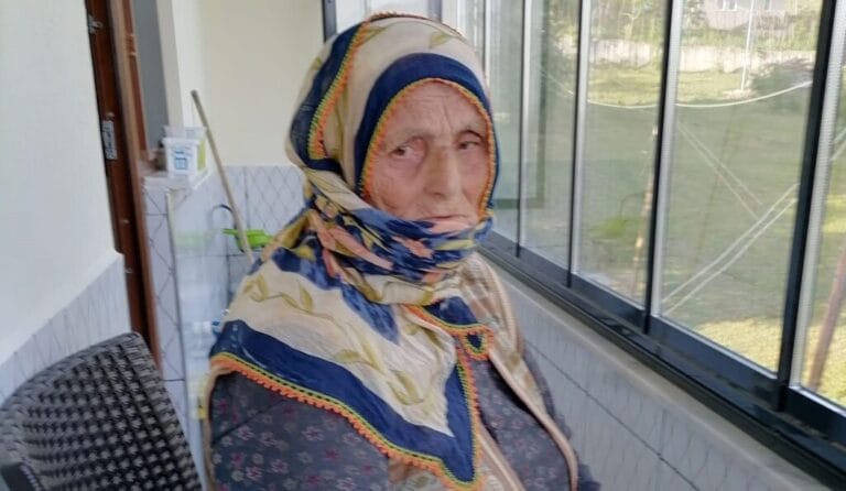 Çaykara Eğridere Mahallesinden Safiye Bal vefat etti.