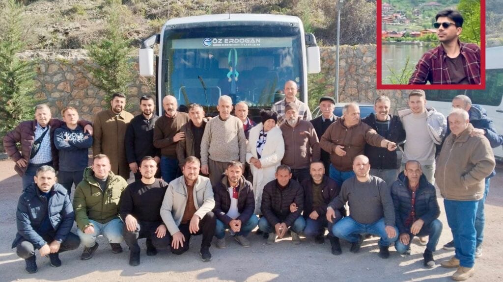 Köknarlılar hocalarını son yolculuğuna Konya’dan uğurladı