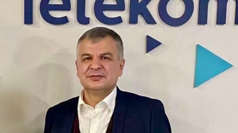 Telekom Bölge Müdürü Burhanettin Ayan emekli oldu