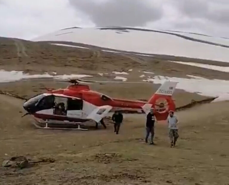 Ambulans helikopter Turnalı’ya indi!