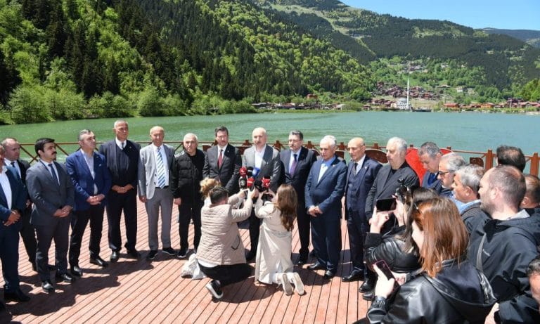 Turizm  Zirvesi Uzungöl’de İncelemelerde  Bulundu.