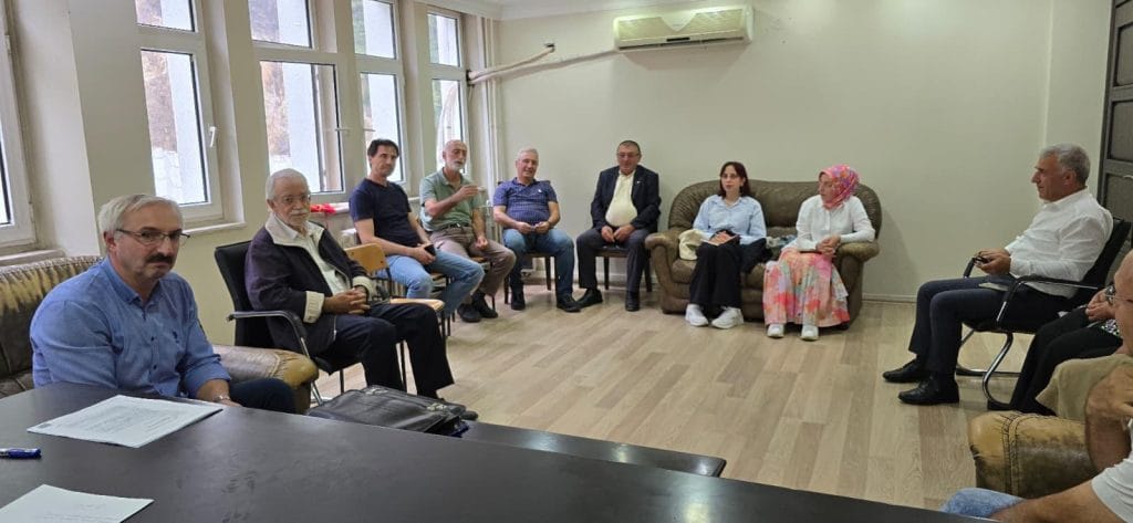 Çaykara Yerel Eylem Grubu Derneği 1.olağan genel kurulunu yaptı 6