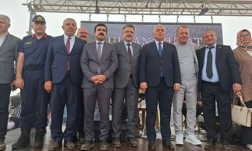 Sultanmurat Yayla Ortası şenlikleri binlerce kişiyi buluşturdu 28
