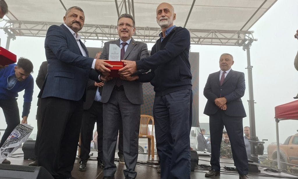 Sultanmurat Yayla Ortası şenlikleri binlerce kişiyi buluşturdu 31