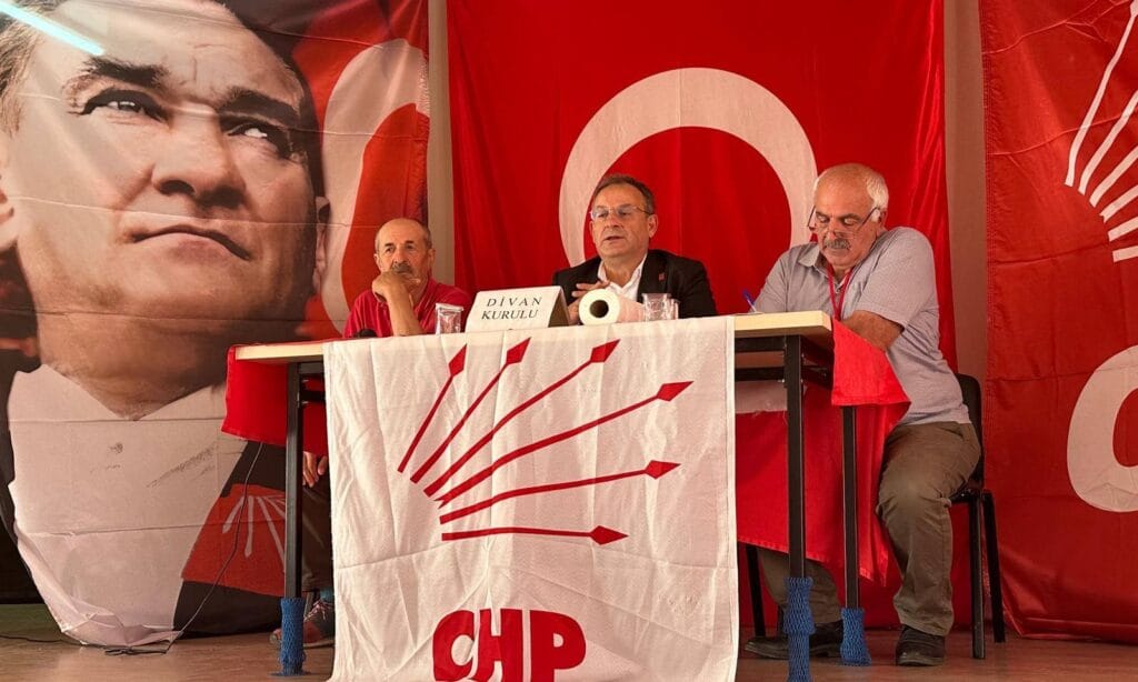 Çaykara CHP’de Yeni Başkan Hasan Atalay Oldu 44