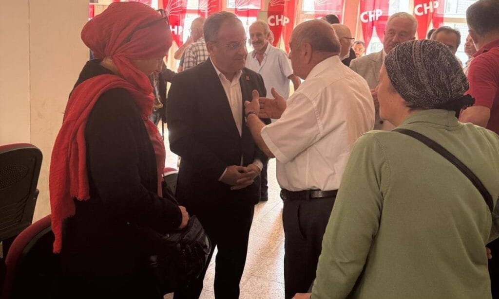 Çaykara CHP’de Yeni Başkan Hasan Atalay Oldu 42