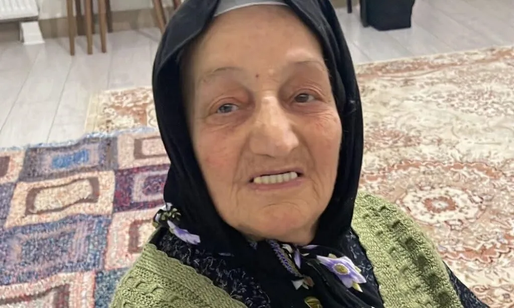 Çaykara Şahinkaya Mahallesinden Mevlüde Ayan vefat etti