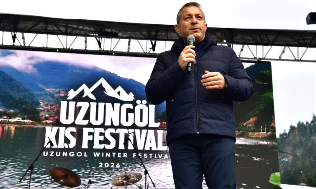 Vali Tahir Şahin, Bu Yıl İlk Kez Düzenlenen Uzungöl Kış Festivali’ne Katıldı.