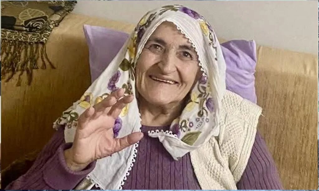 Çaykara Şahinkaya Mahallesinden Ayşe Başar vefat etti