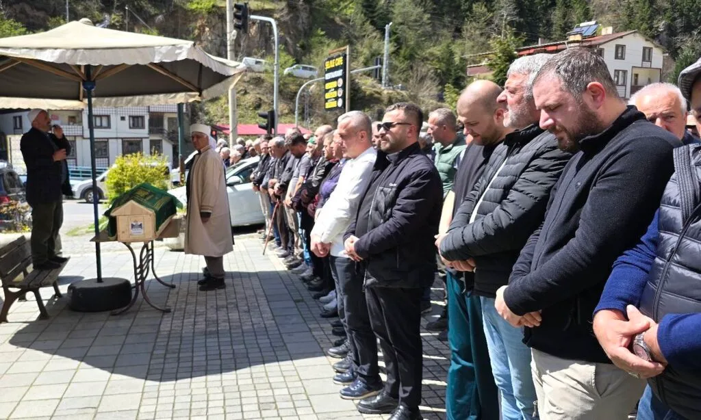 Trafik Kazası Sonucu Hayatını Kaybeden Sevim Arslan Sonsuza Uğurlandı