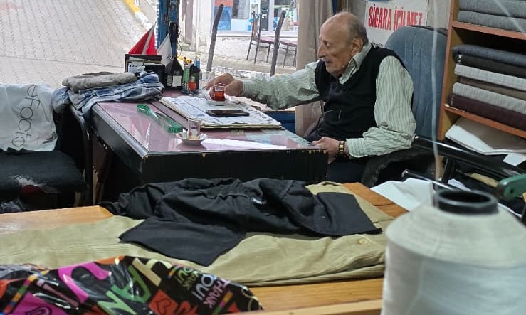 Çaykara’da Bir Usta Daha Mesleğine Veda Ediyor