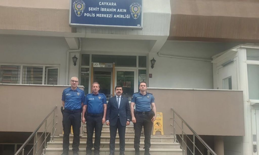 Kaymakam Ali Sapmaz Çaykara'ya Veda Ediyor 5 Kaymakam 5