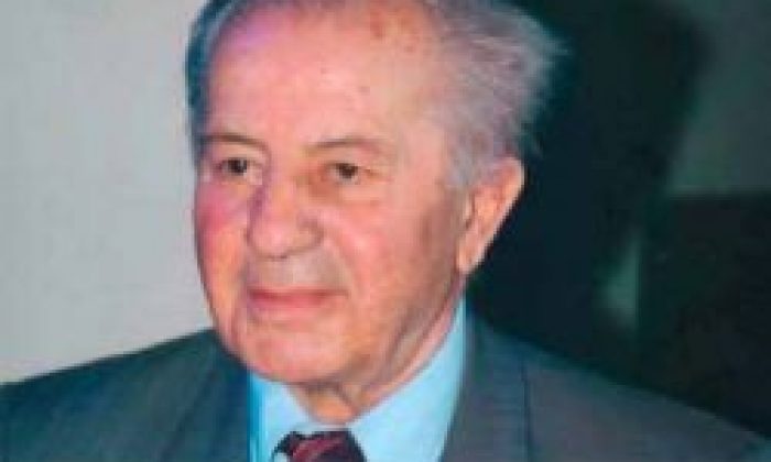 ALi Rıza Uzuner Anısına Takvim Yaptılar