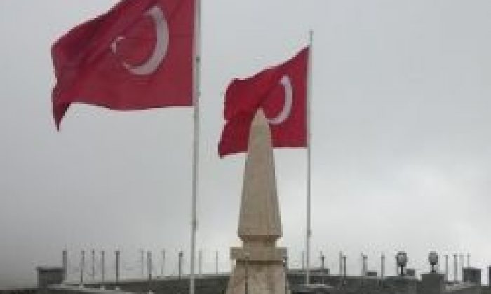 Sultanmurat’ta Konferans, Şehitleri Anma ve Kur’an Ziyafeti Var