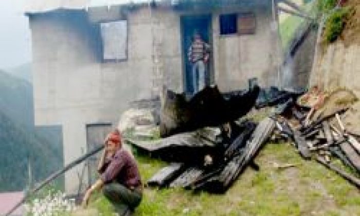 Elektrik Şirketini Mahkemeye Verdi