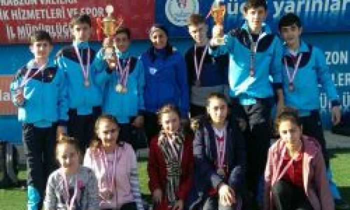 Zeki Bilge Atletizmde de Başarılı