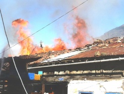 Çaykara'da Yangın 1