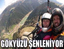 Festival'de İlk Gün Cuma 1
