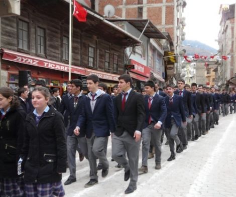 Çaykara'nın 94. Kurtuluş Yılı Törenlerle Kutlandı 9