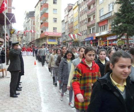 Çaykara'nın 94. Kurtuluş Yılı Törenlerle Kutlandı 12