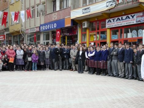 Çaykara'nın 94. Kurtuluş Yılı Törenlerle Kutlandı 15