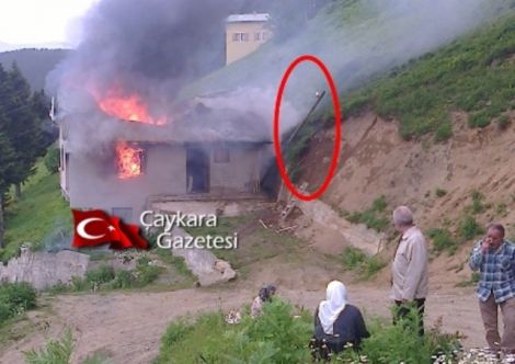 Kama Yaylasında Bir Ev Elektrik Kontağından Yandı 2