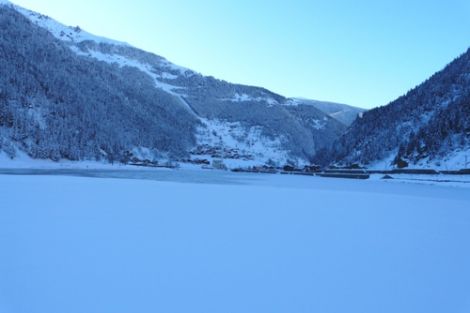 Uzungöl Buz Tuttu 6