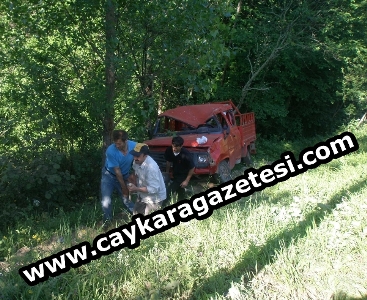 Araba Yuvarlandı Can Kaybı Yok 3
